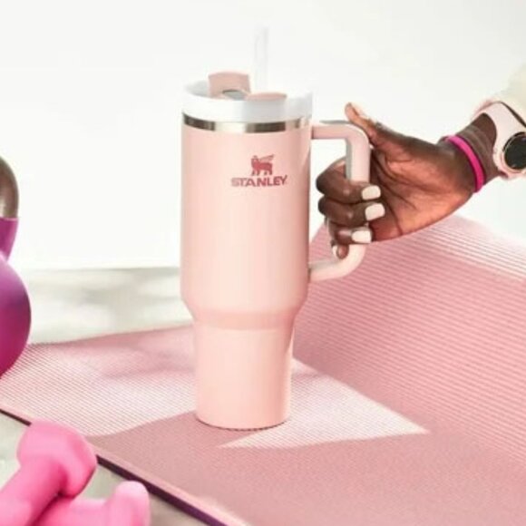 Stanley 40oz Adventure Quencher H2.0 Tumbler - Picture 1 of 9